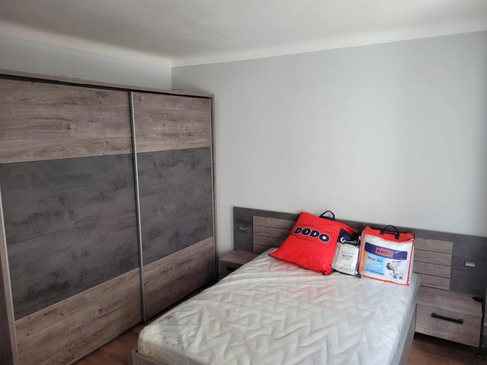 2 Chambres Chez L'Habitant Πουατιέ Εξωτερικό φωτογραφία